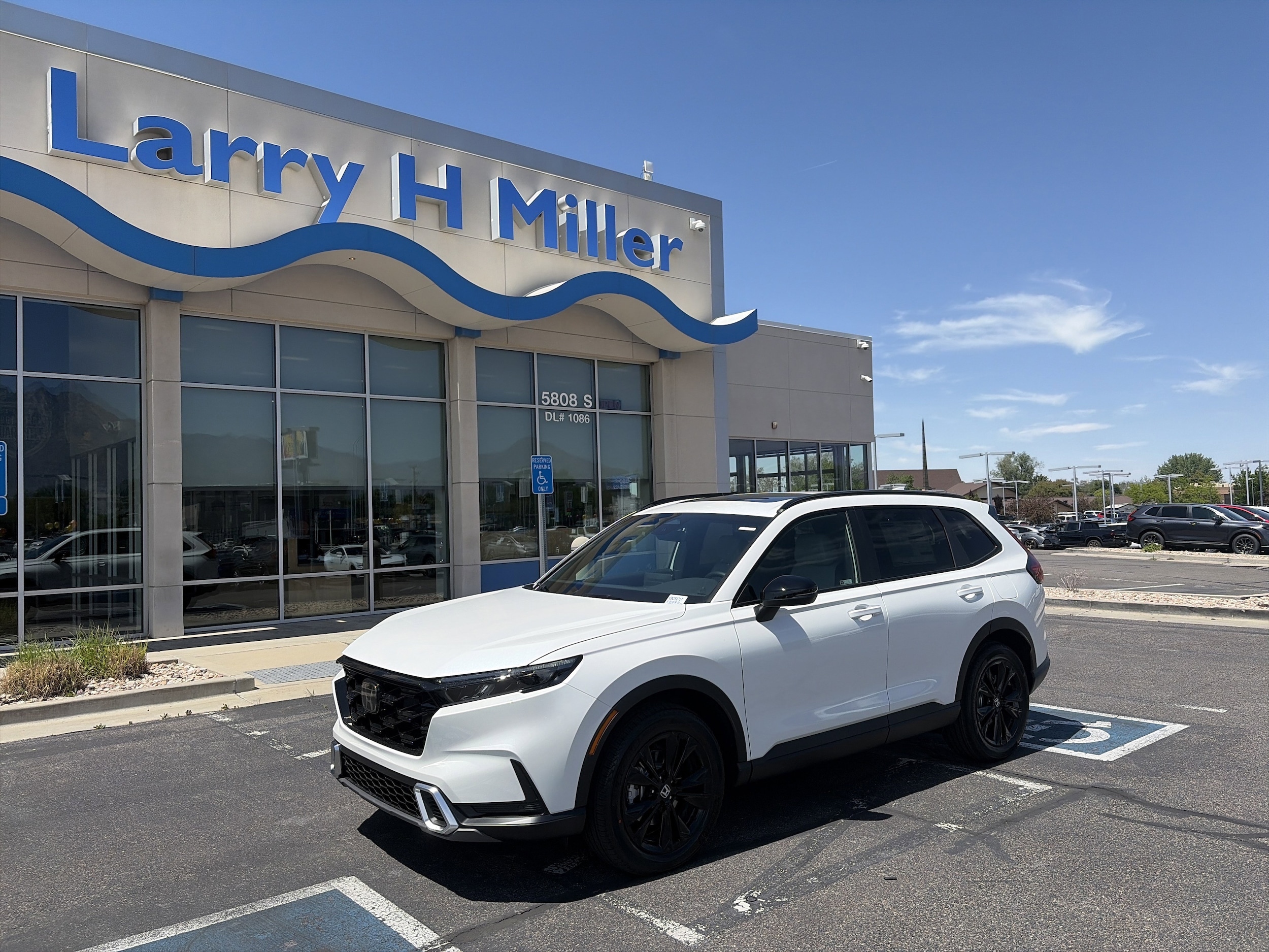 2026 Honda CR-V Hybrid Sport Touring AWD's photo