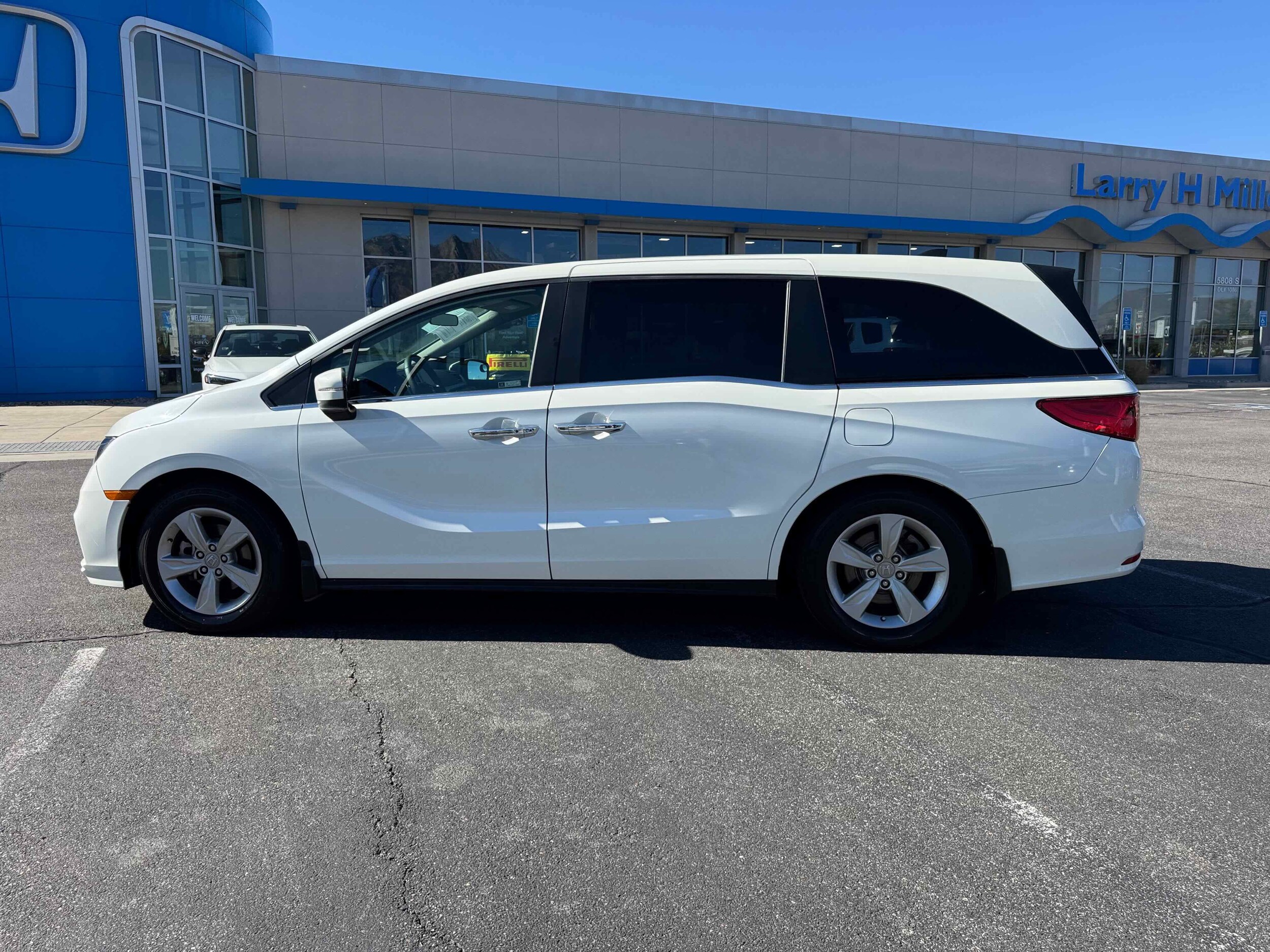 2019 Honda Odyssey EX photo 4