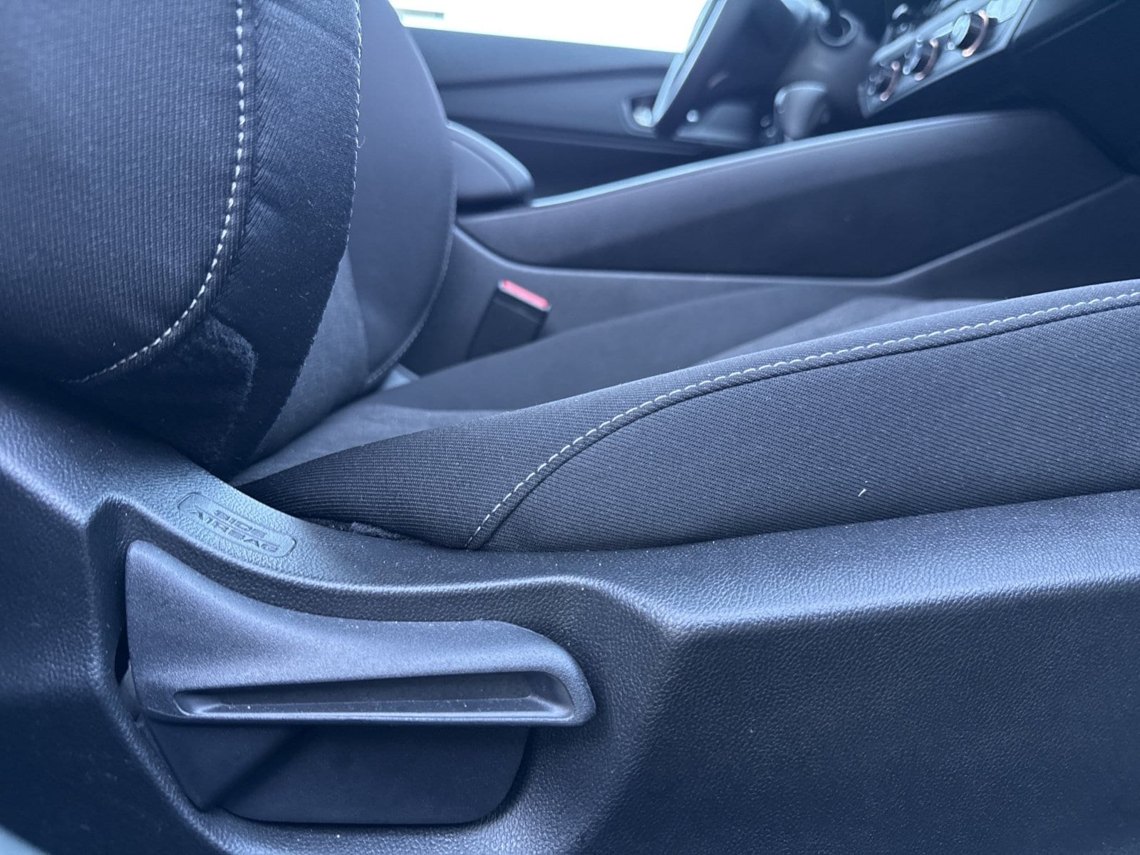 2025 Honda Accord SE - Photo 31