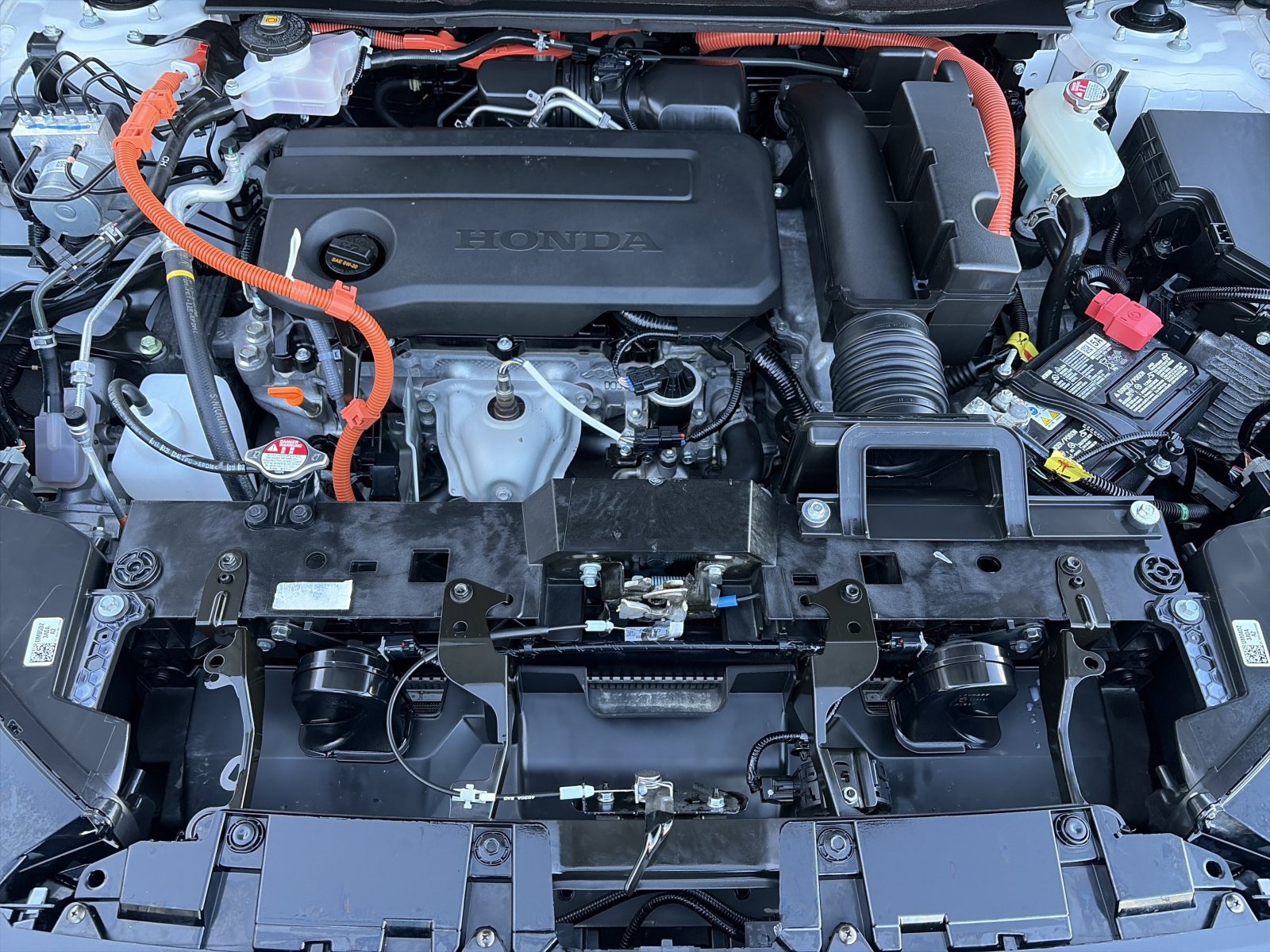2025 Honda CR-V Sport Touring - Photo 32