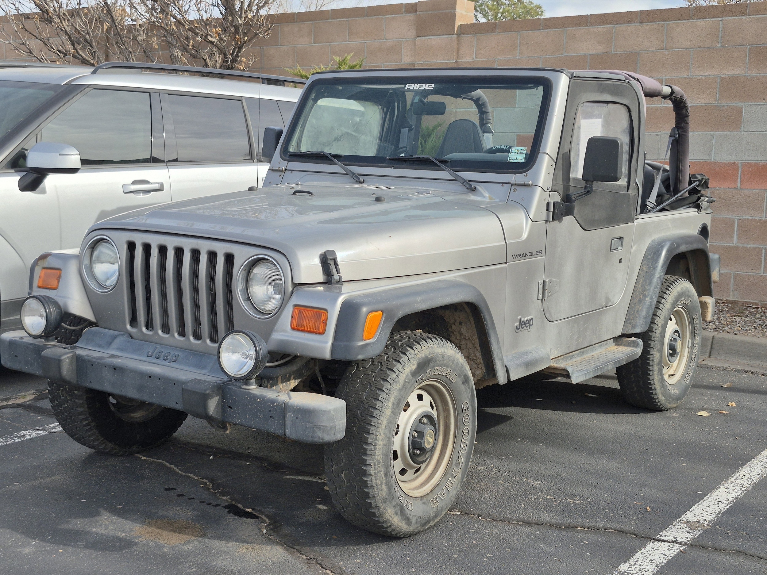 2000 Jeep Wrangler SE's photo