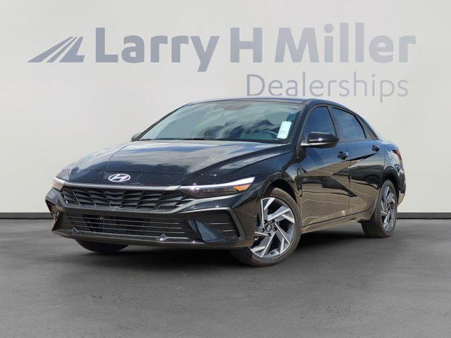 2025 Hyundai Elantra Blue