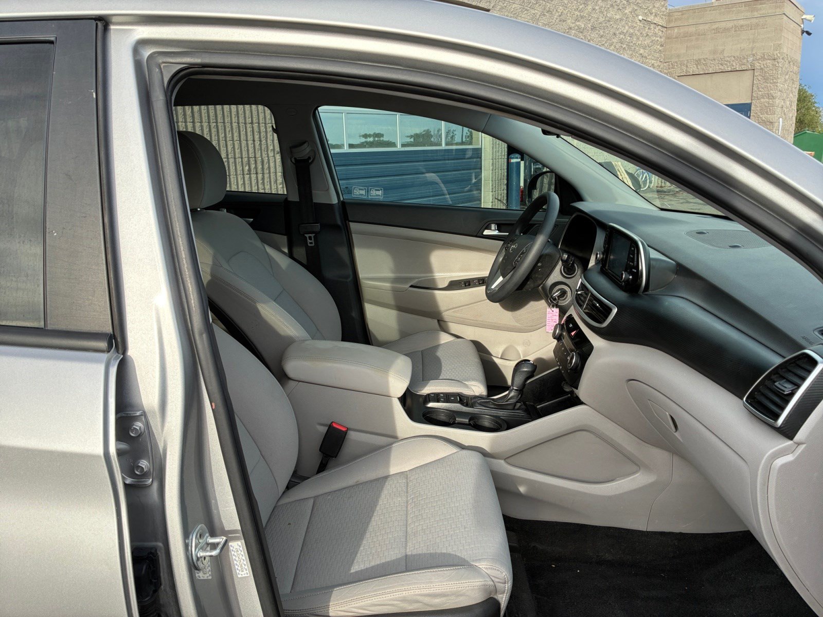 2021 Hyundai Tucson SE - Photo 28