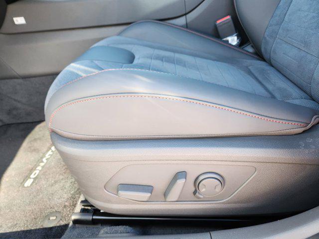 2025 Hyundai Sonata N Line - Photo 26