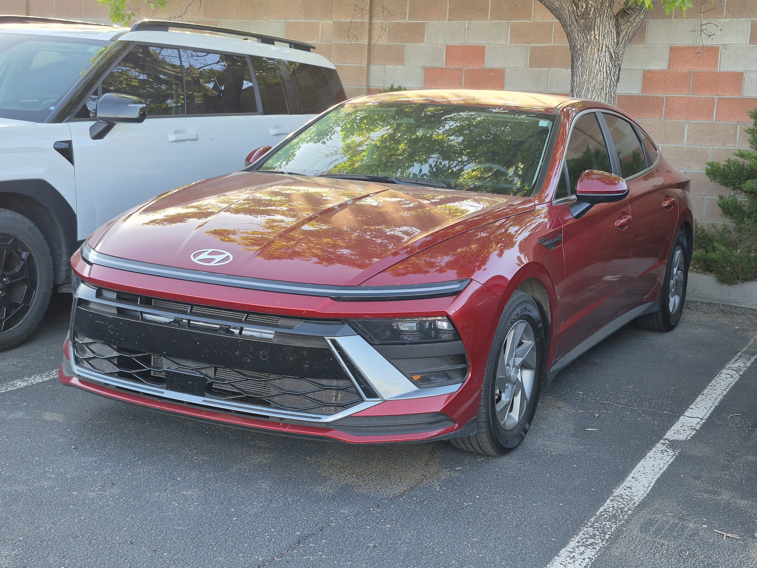 2025 Hyundai Sonata SE's photo