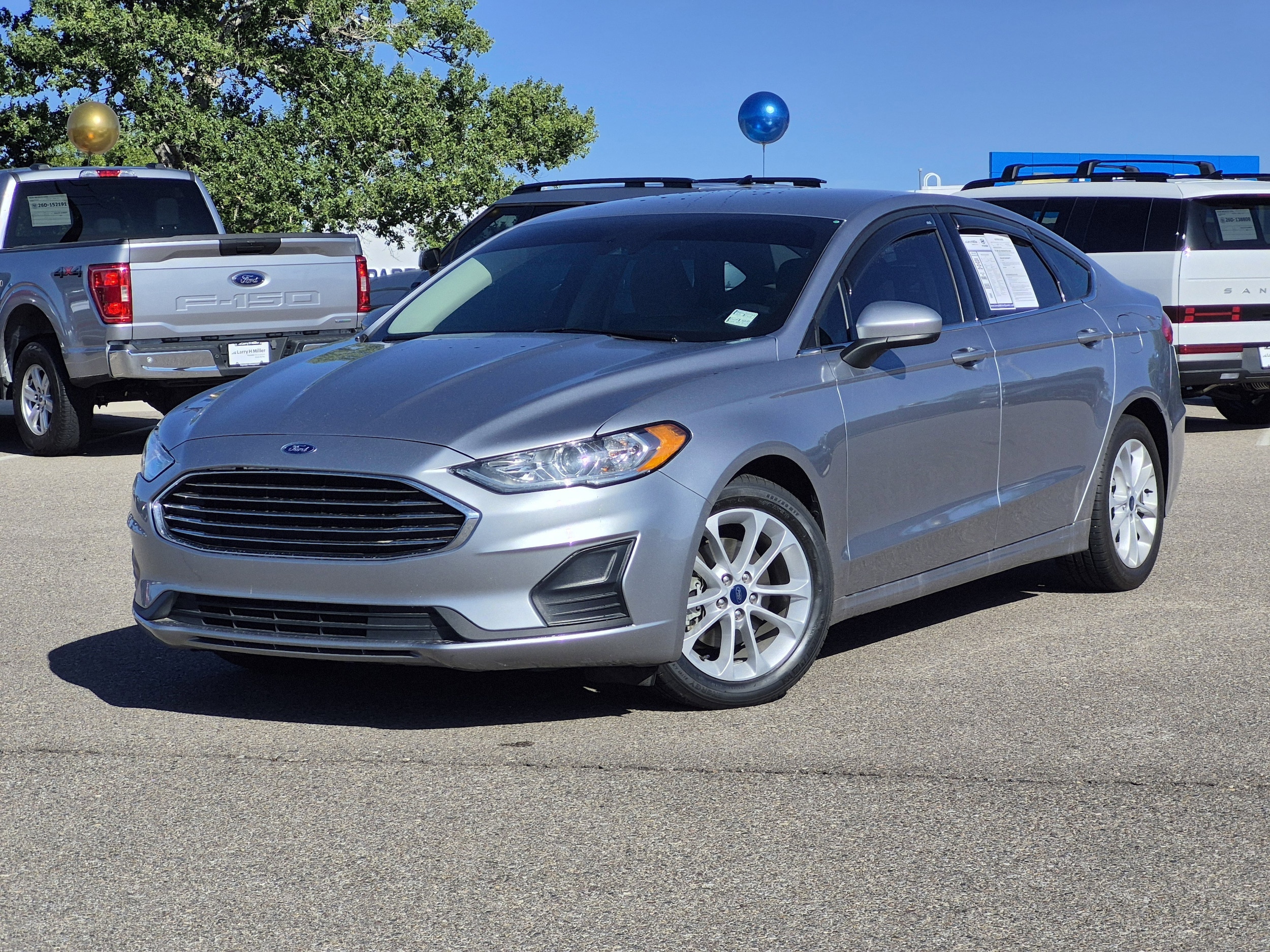 2020 Ford Fusion SE's photo