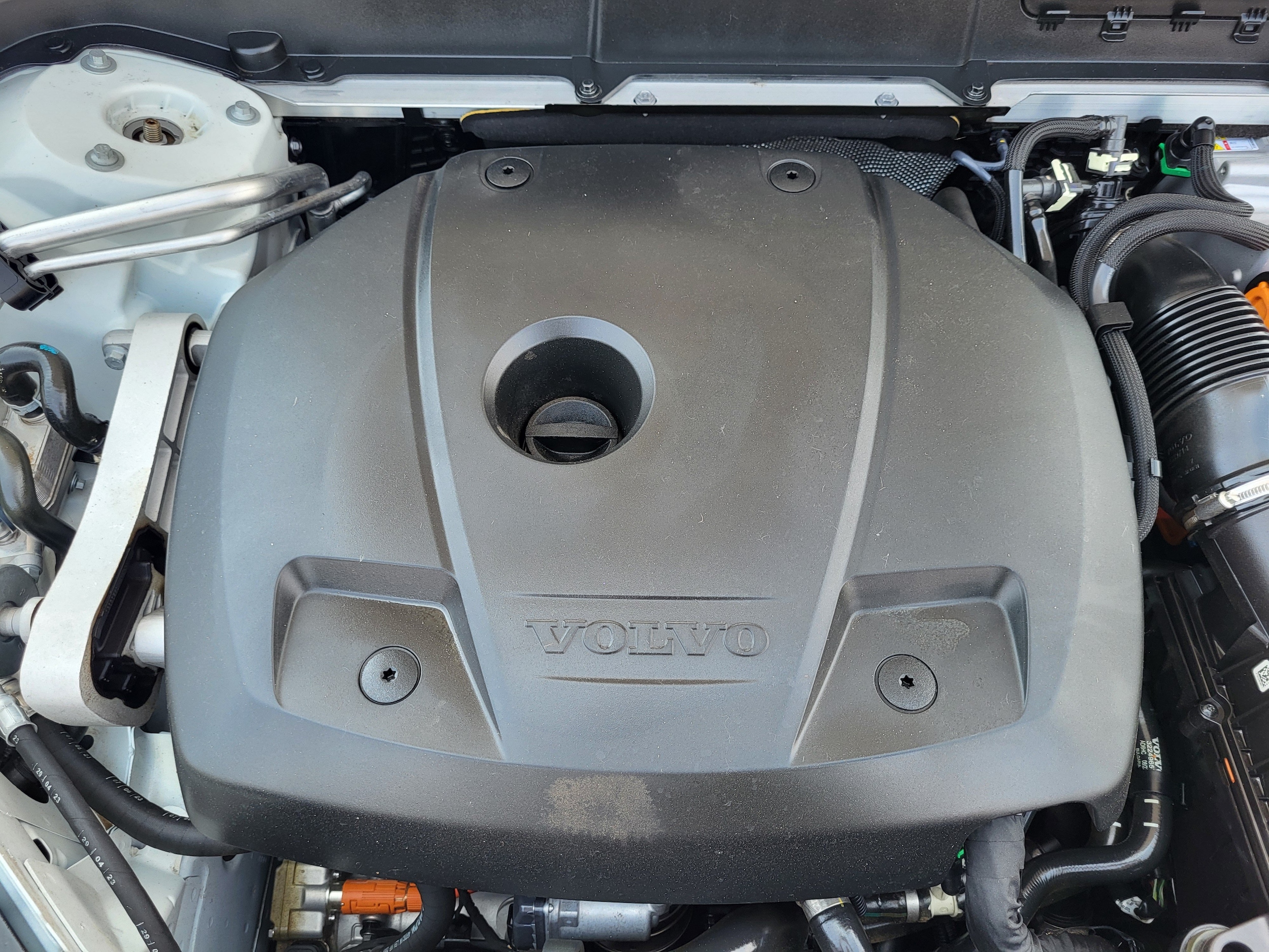2024 Volvo XC60 Plus - Photo 32