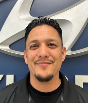 Staff member Martin Aragon from ID_6a19ee04ed2c