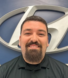 Staff member D'Angelo Valdez from ID_6a19ee04ed2c
