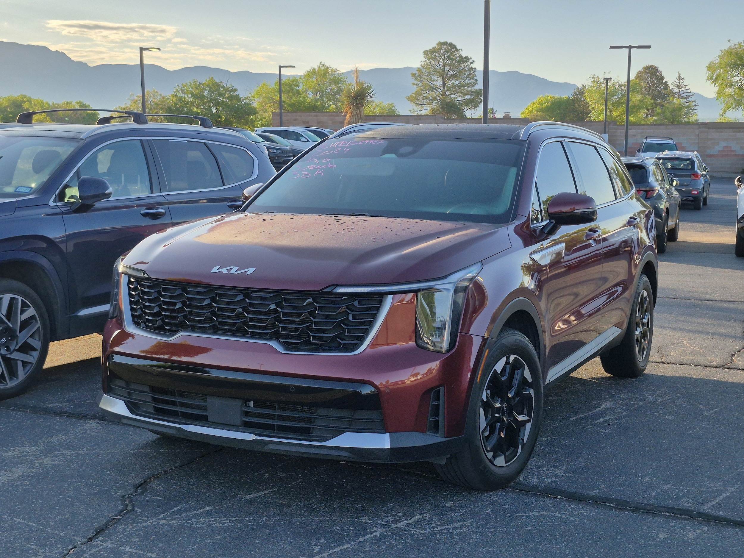 2024 Kia Sorento S AT's photo