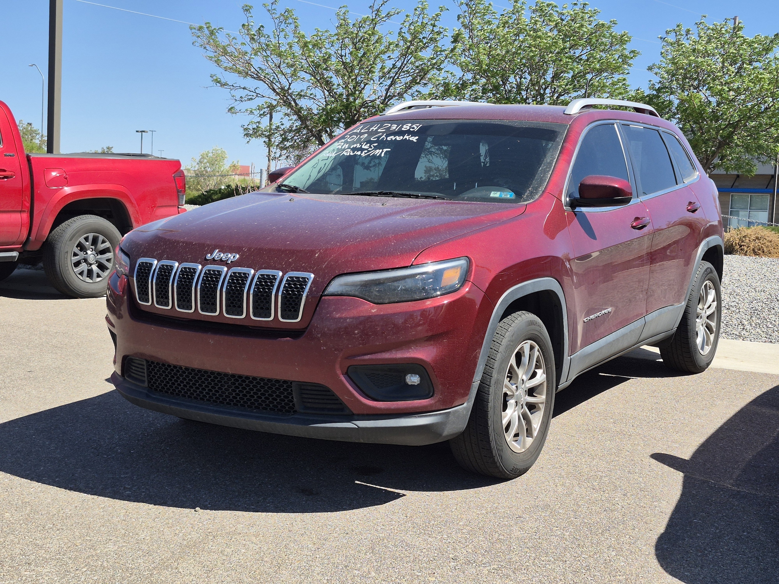2019 Jeep Cherokee Latitude Plus 4X4's photo