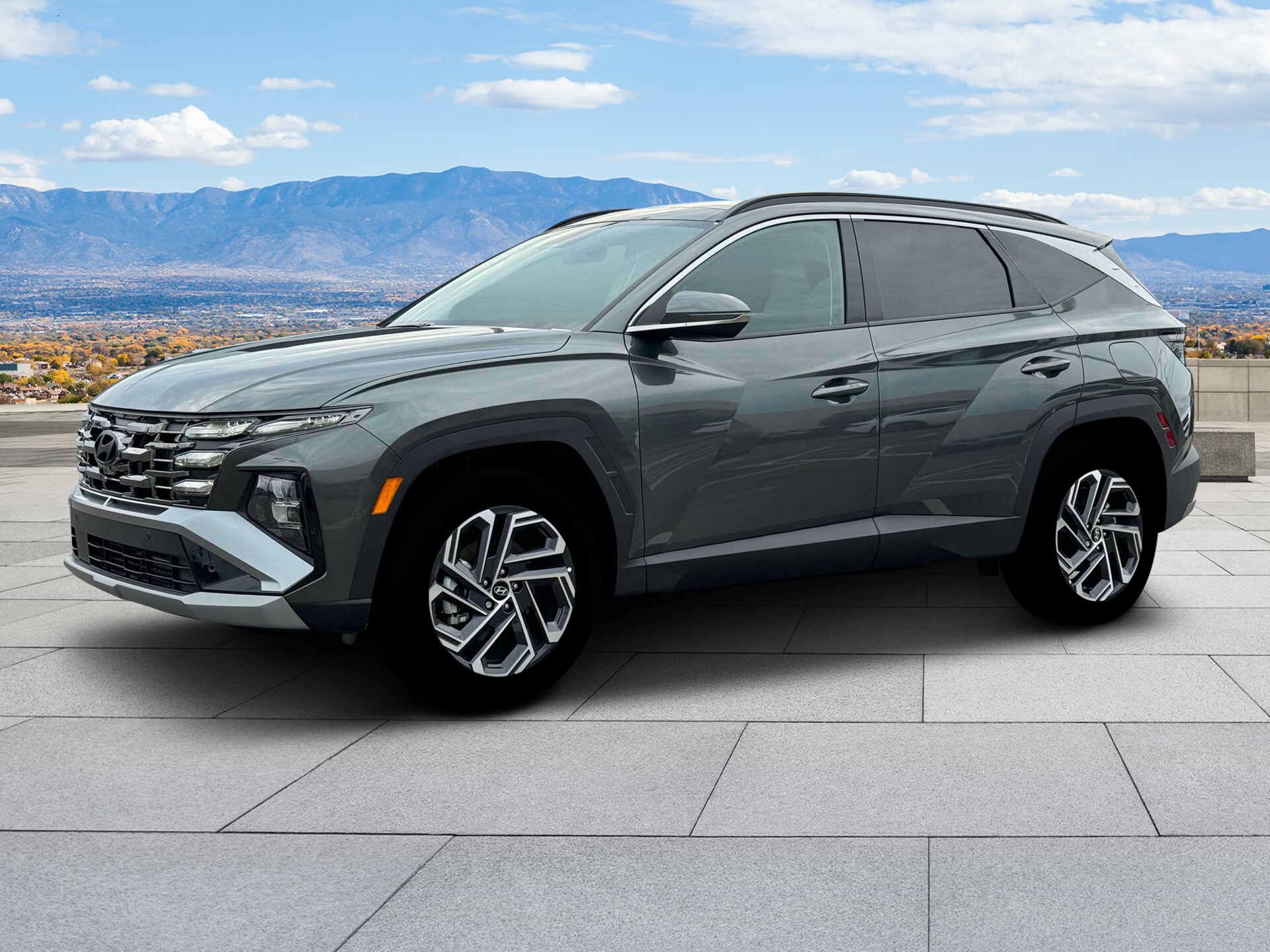 2025 Hyundai Tucson Limited photo 2