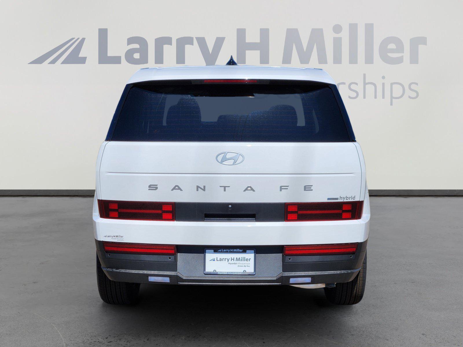 2026 Hyundai Santa Fe SE - Photo 6