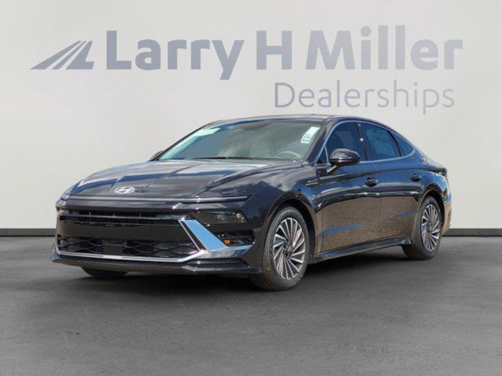 New 2025 Hyundai Sonata Hybrid SEL Sedan