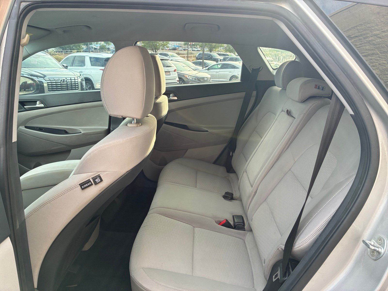 2021 Hyundai Tucson SE - Photo 27