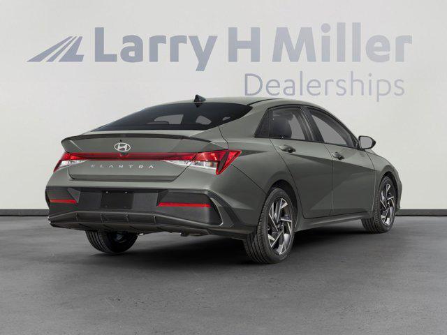 2025 Hyundai Elantra SEL Sport photo 2