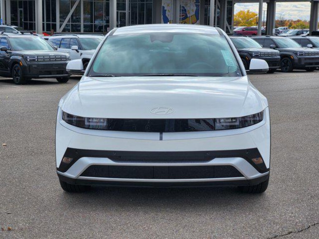 New 2026 Hyundai IONIQ 5 SEL SUV