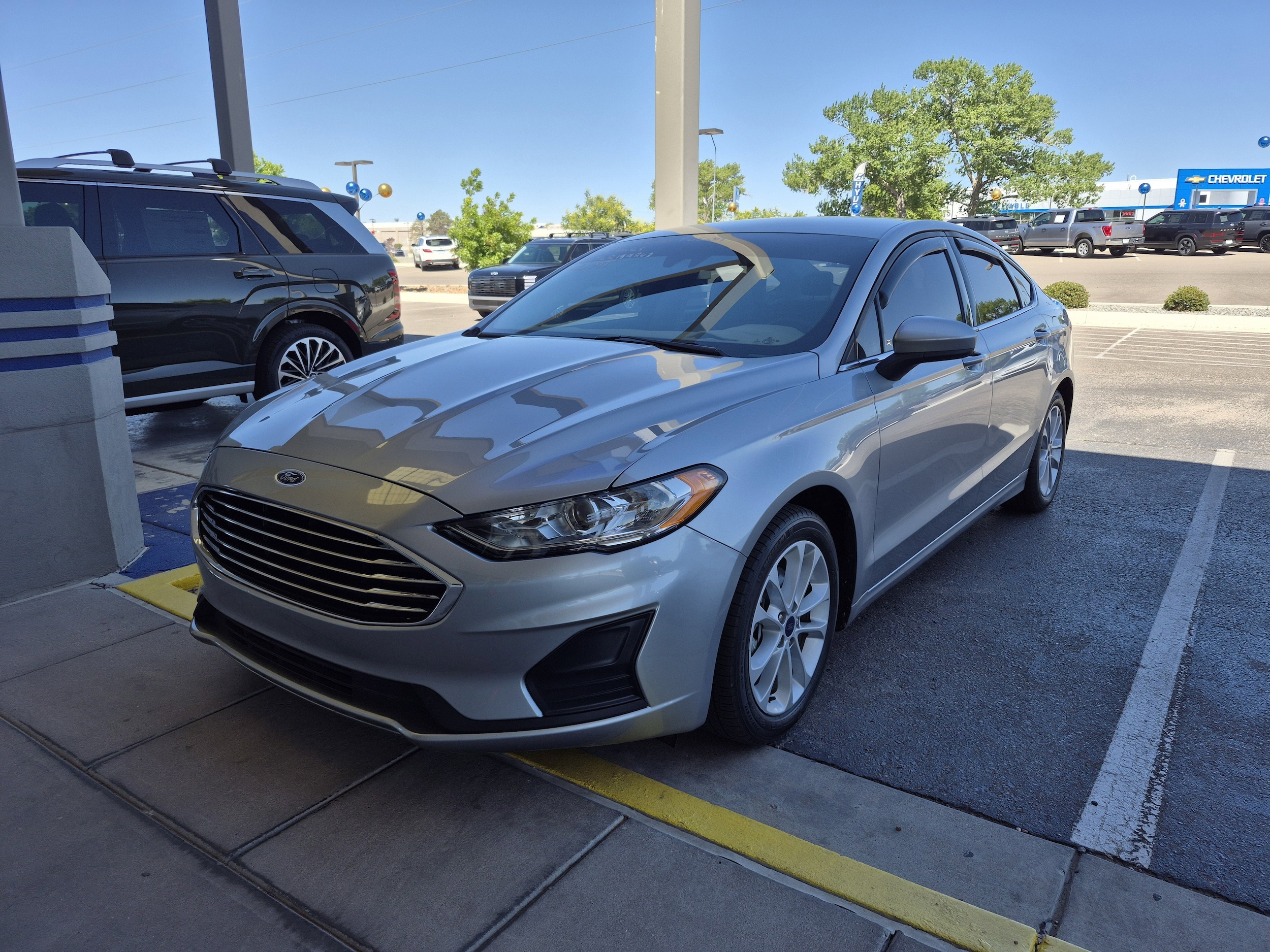 2020 Ford Fusion SE's photo