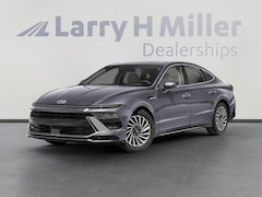2025 Hyundai Sonata Hybrid SEL Sedan