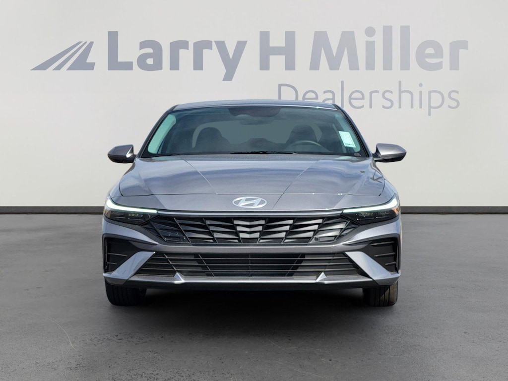 New 2026 Hyundai Elantra SE Sedan
