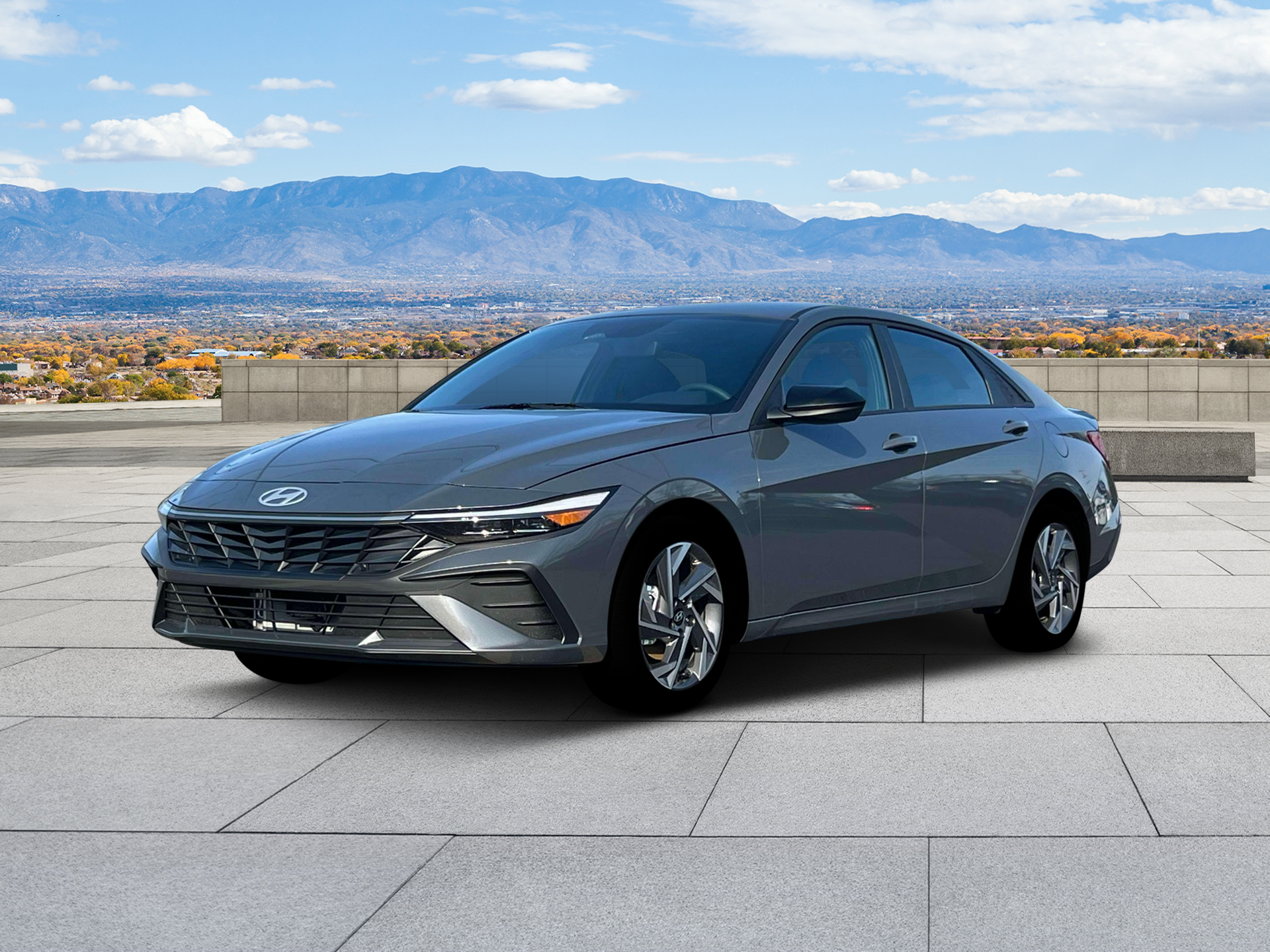  Hyundai Elantra Hybrid