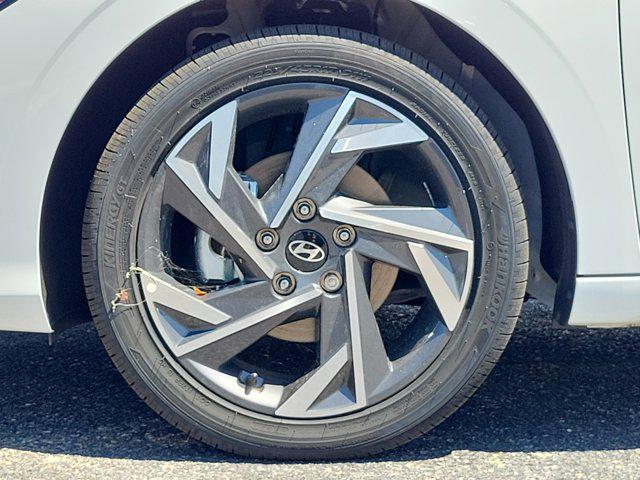 2025 Hyundai Elantra Blue - Photo 26