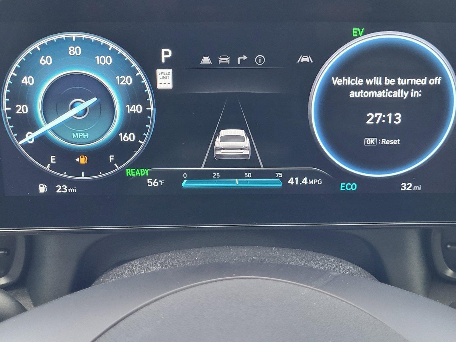 2025 Hyundai Elantra Blue - Photo 18