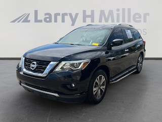 2017 Nissan Pathfinder SV SUV