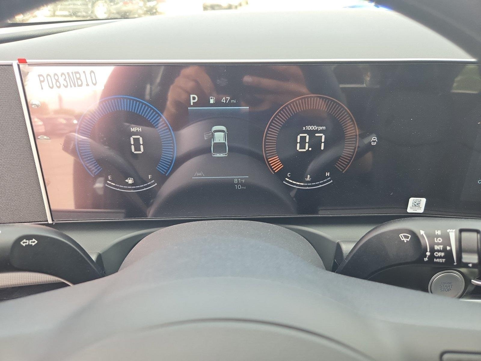 2025 Hyundai Santa Cruz SEL - Photo 11