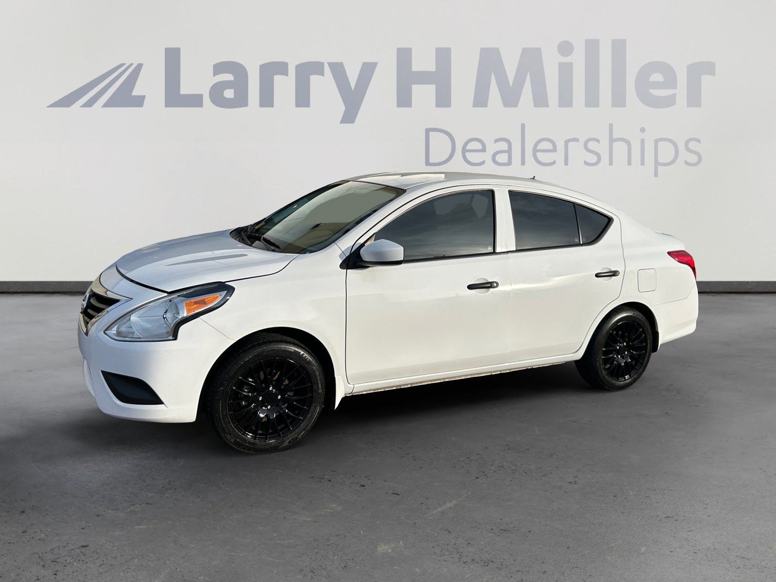 2017 Nissan Versa Sedan S