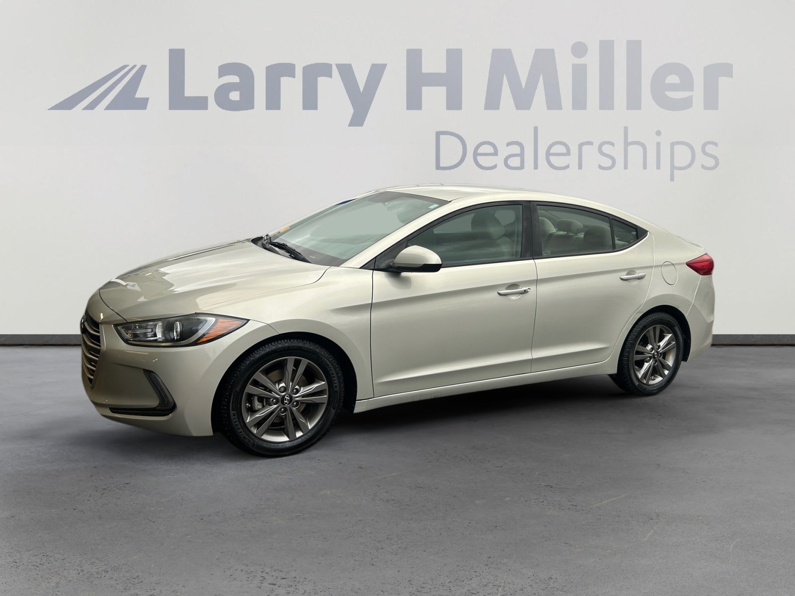 2017 Hyundai Elantra SE's photo