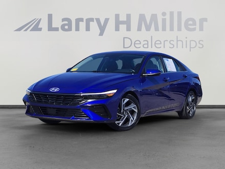 2025 Hyundai Elantra Limited Sedan