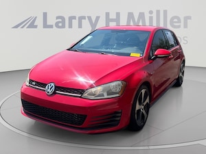 2017 Volkswagen Golf GTI S 4-Door Hatchback