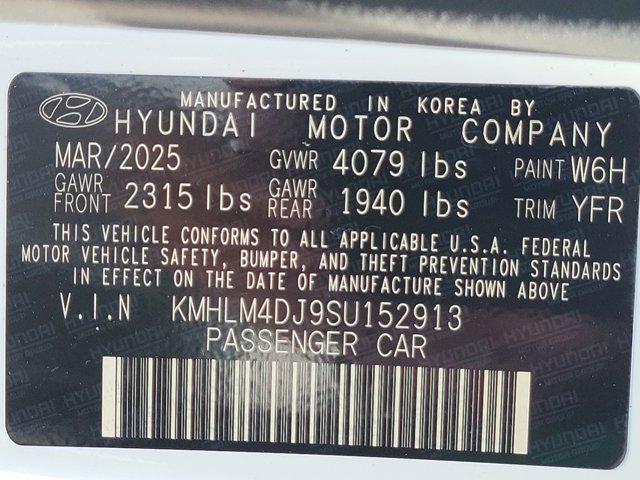 2025 Hyundai Elantra Blue - Photo 25