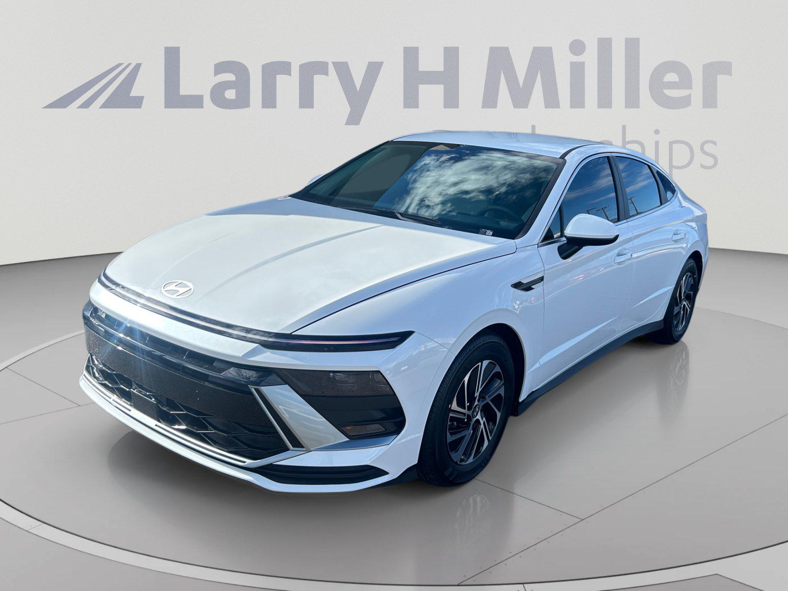 2026 Hyundai Sonata Hybrid