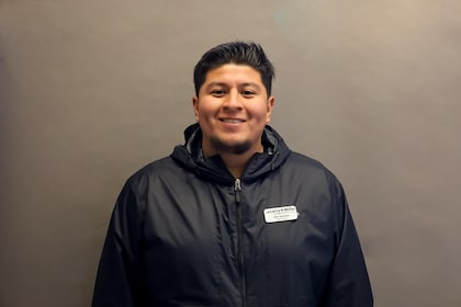 Staff member Alan Sanchez from ID_e50f7d7bbb2f