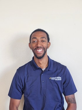 Staff member JT from ID_7c75b1845278
