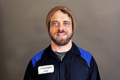 Staff member Floyd Cody from ID_3133dc3297d4