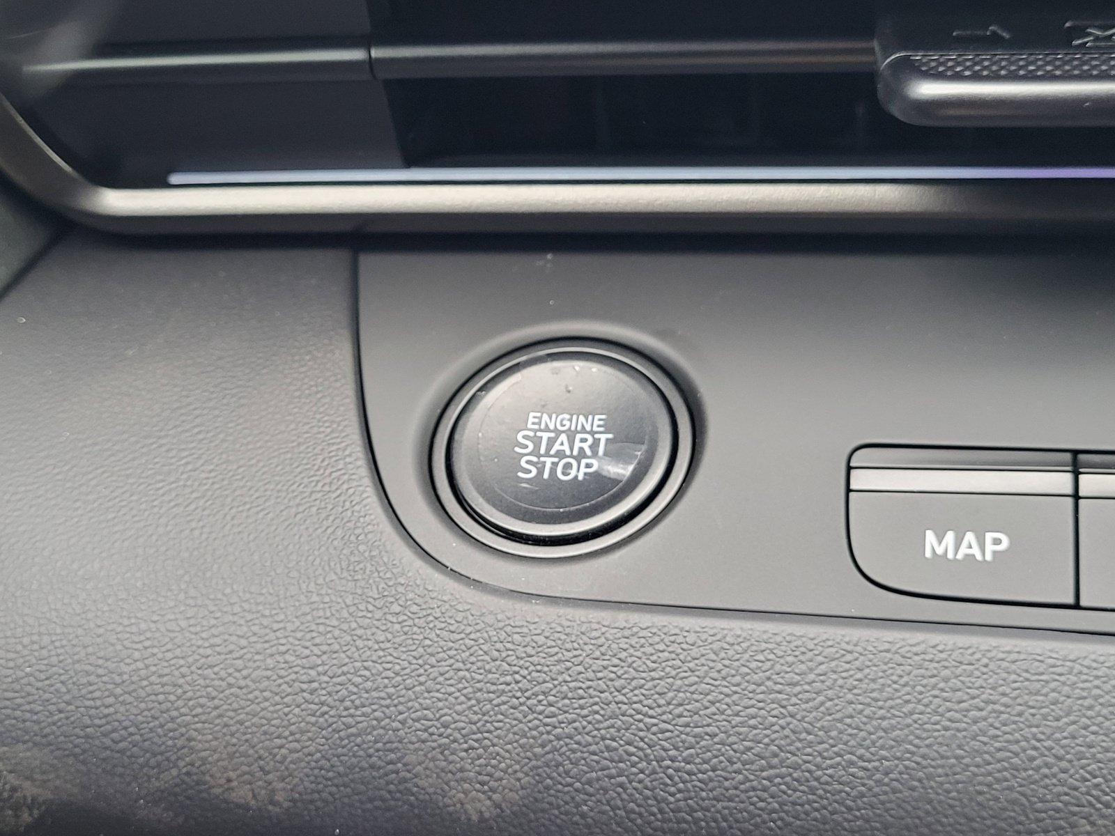 2025 Hyundai Elantra Blue - Photo 24