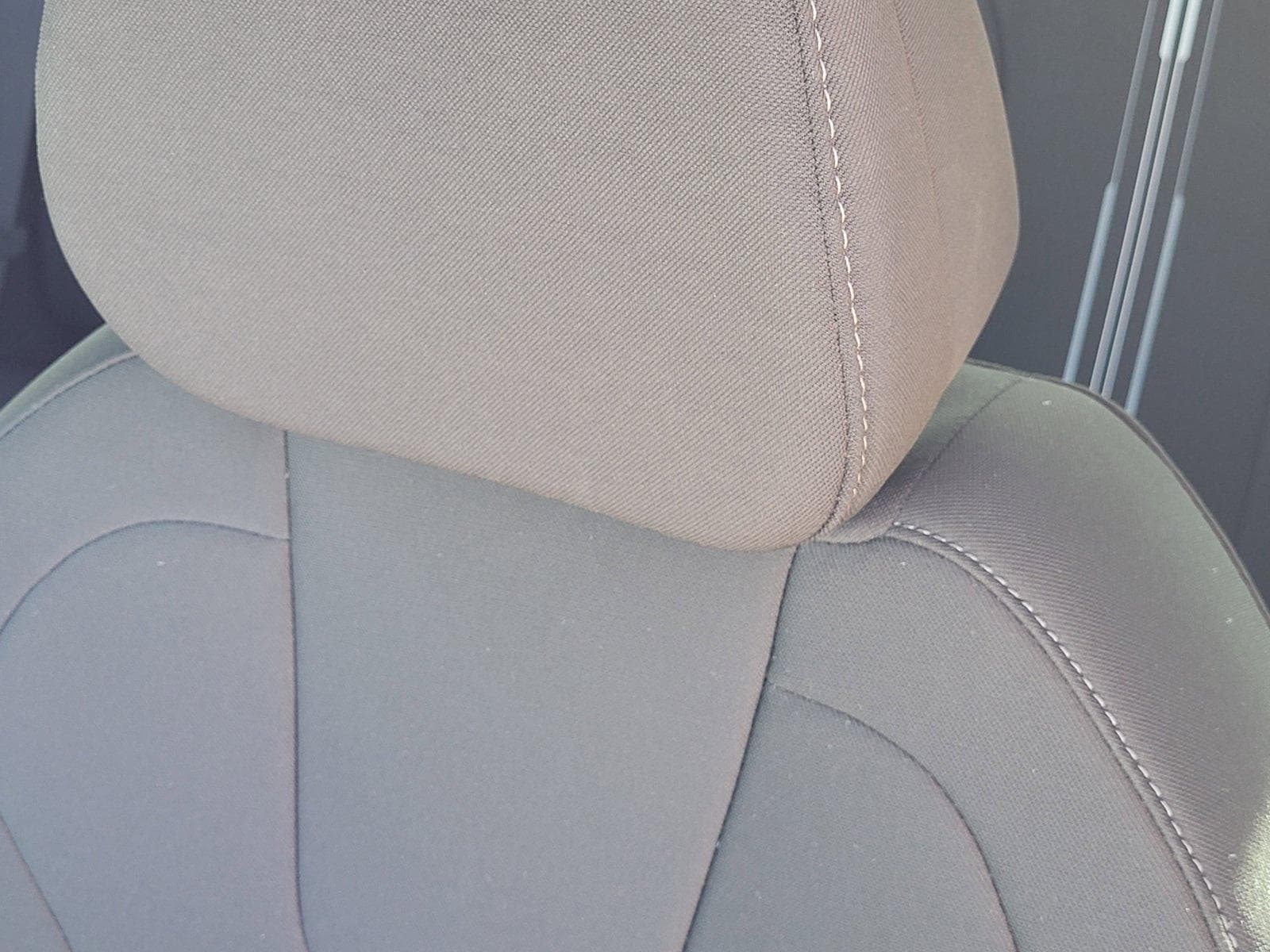 2025 Hyundai Elantra Blue - Photo 17