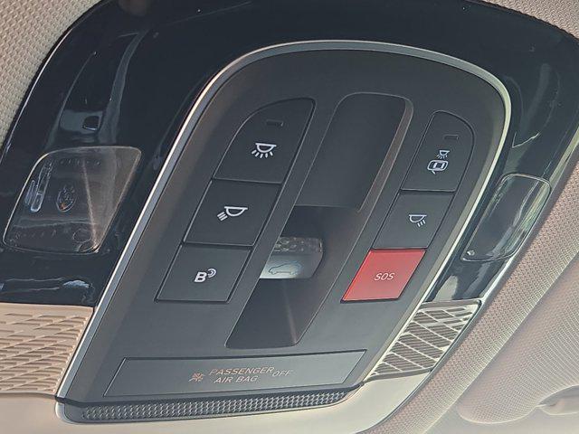 2025 Hyundai Palisade SEL photo 3
