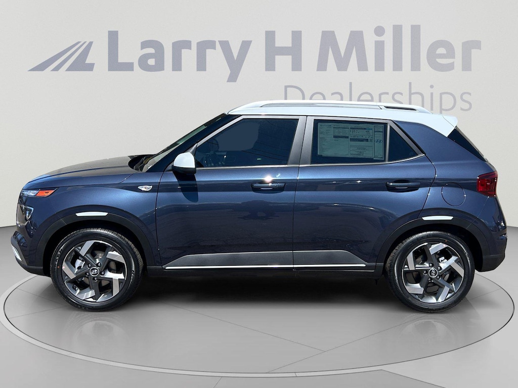 New 2026 Hyundai Venue SEL w/Two-Tone Roof SUV