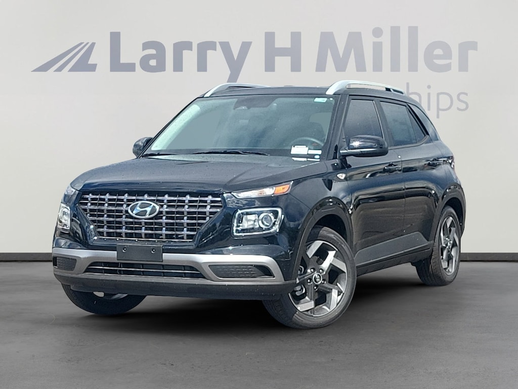 New 2025 Hyundai Venue SEL SUV