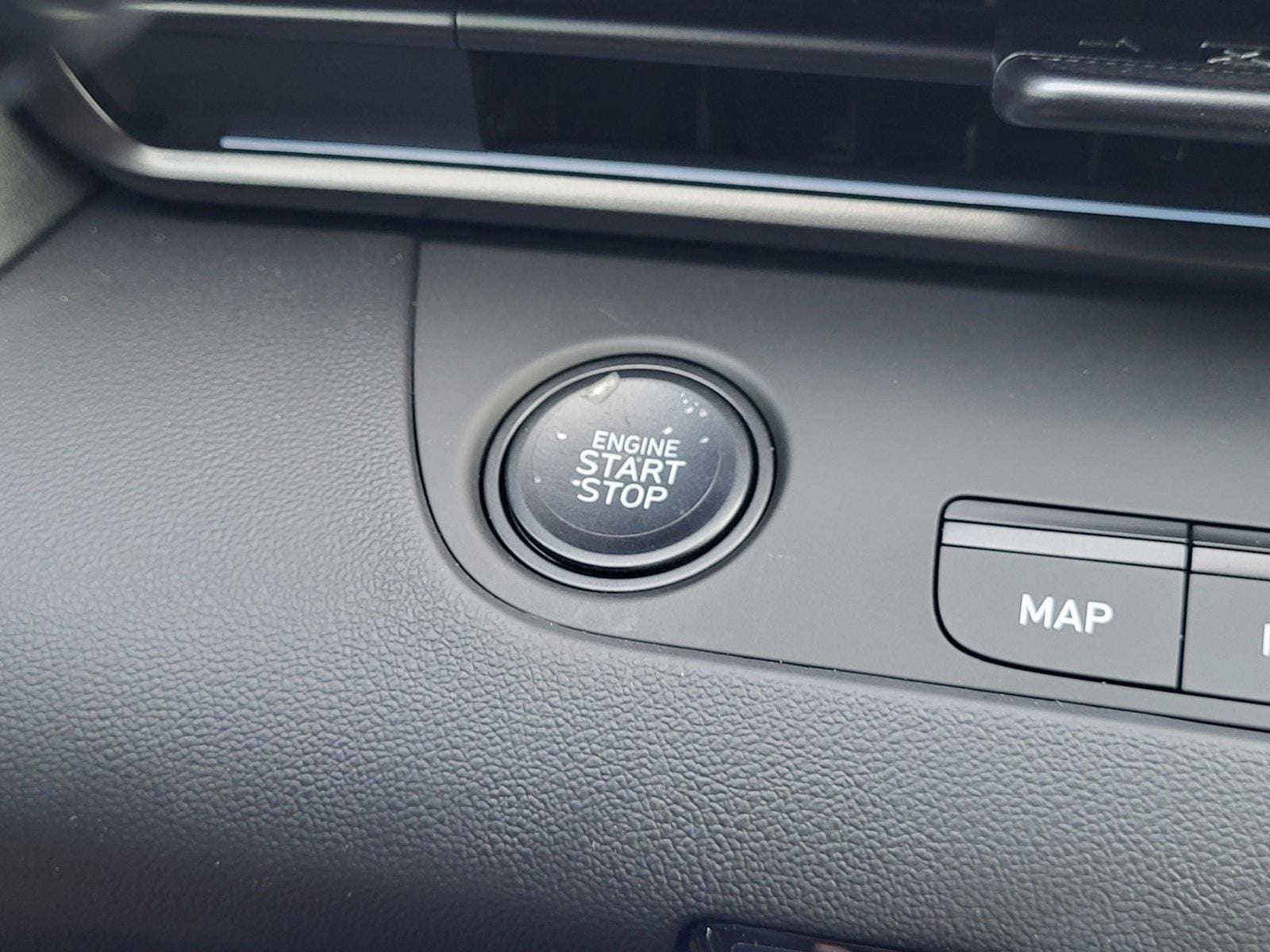 2025 Hyundai Elantra Blue - Photo 24