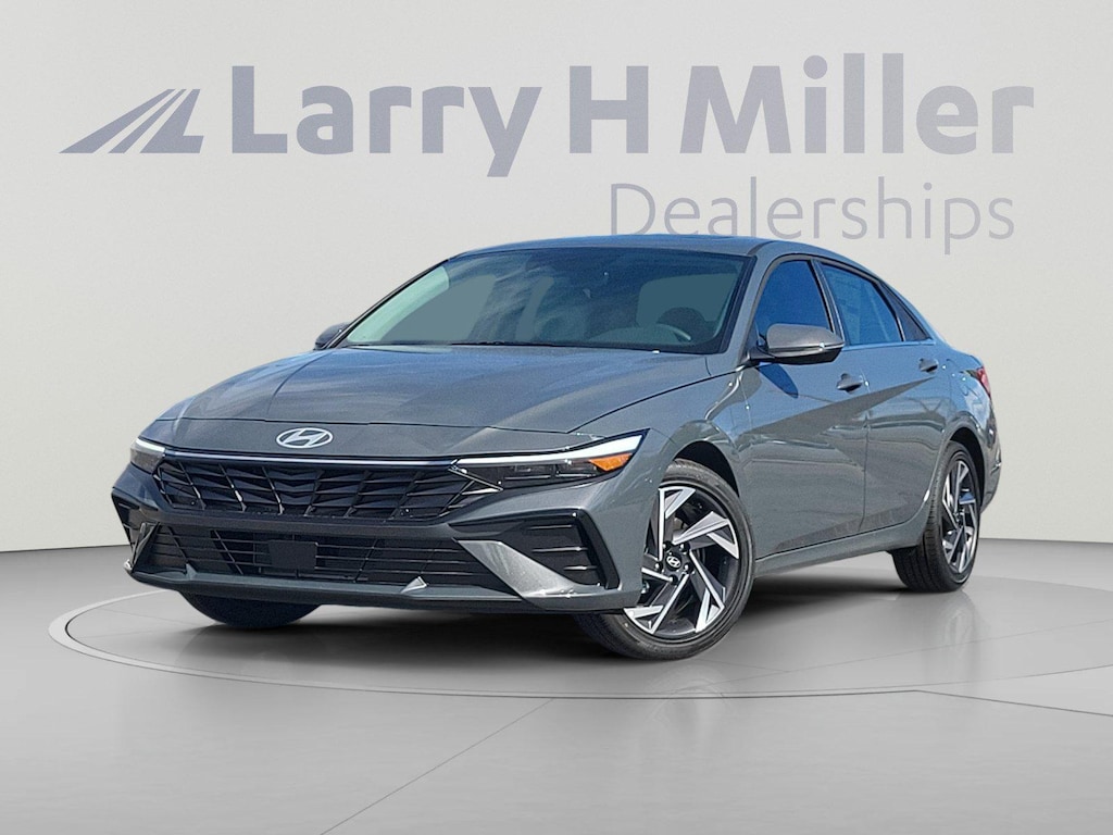 New 2026 Hyundai Elantra Limited Sedan