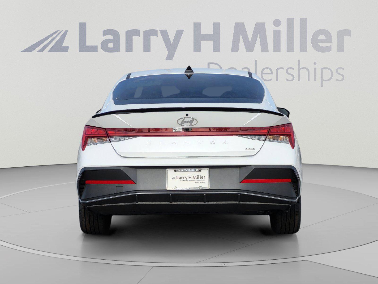 2025 Hyundai Elantra Blue - Photo 6