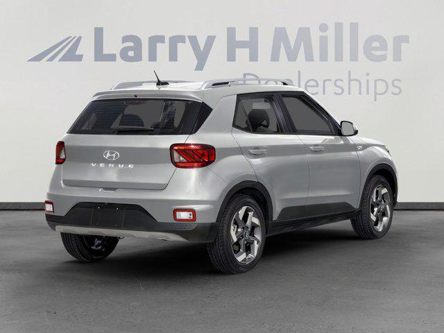 2025 Hyundai Venue SEL photo 2