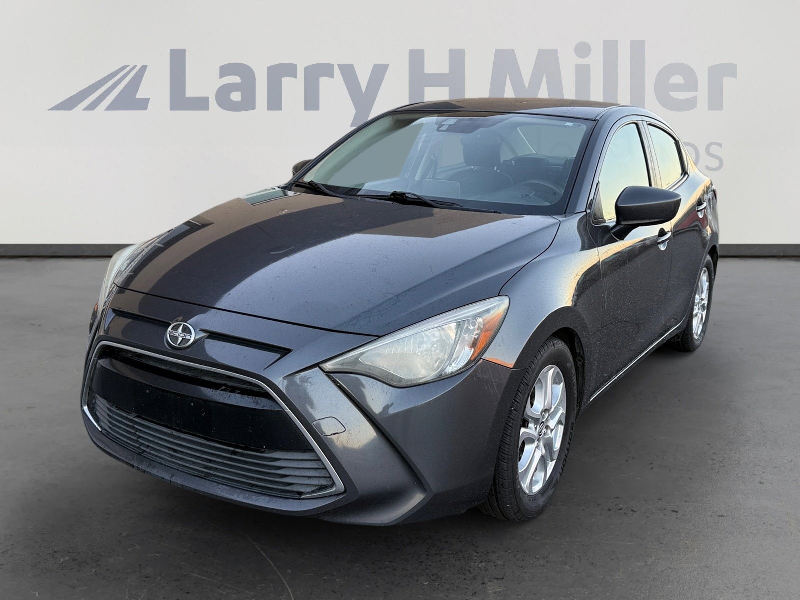 2016 Scion iA Base's photo