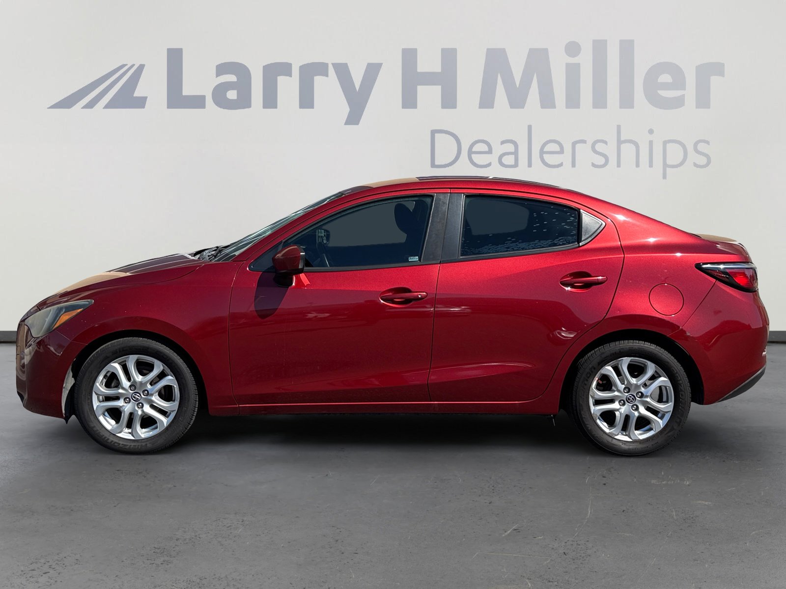 2016 Scion iA Base photo 2