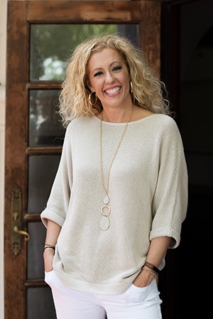Larry H Miller Hyundai >> Meet Pamela Hughes | Larry H. Miller Hyundai Peoria Larry H Miller Hyundai >> Meet Pamela Hughes | Larry H. Miller Hyundai Peoria